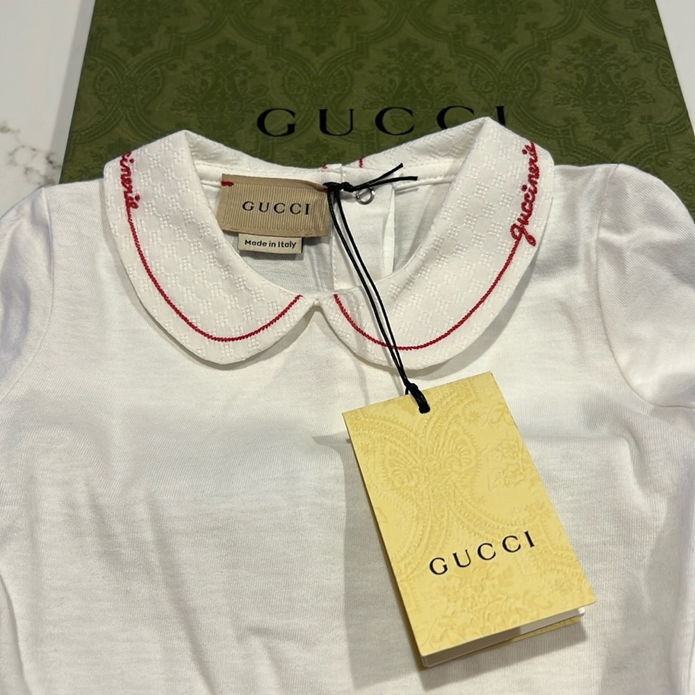 GUCCI Baby Bodysuit Jersey with collar white red